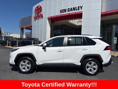 2020 Toyota RAV4 XLE