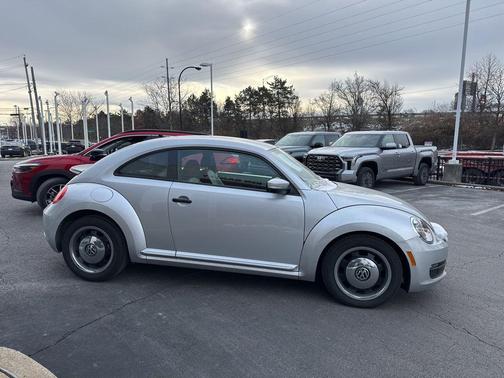 2015 Volkswagen Beetle 1.8T