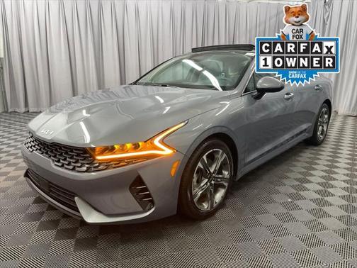 2022 Kia K5 EX