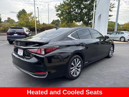 2021 Lexus ES 300h Base