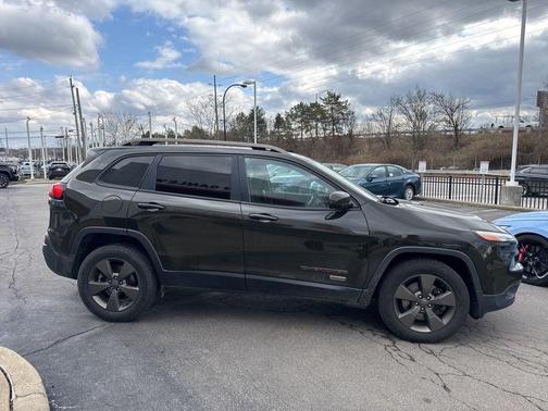 2016 Jeep Cherokee 75th Anniversary
