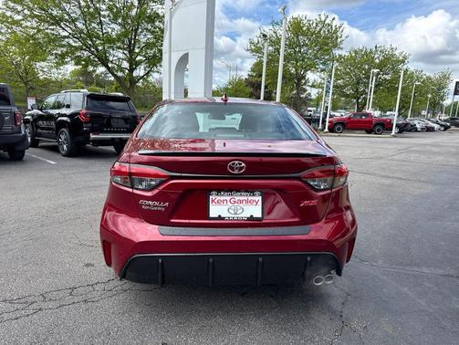 Pearl 2026 Toyota Corolla XSE