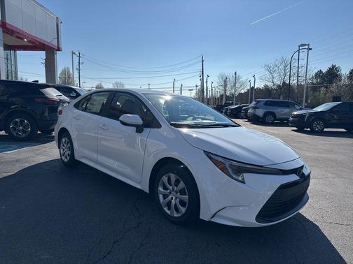 Ice 2026 Toyota Corolla LE