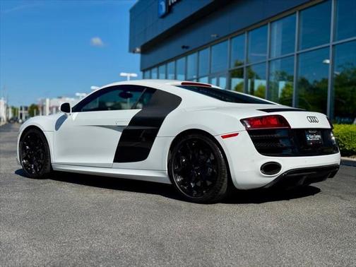 2011 Audi R8 5.2 quattro