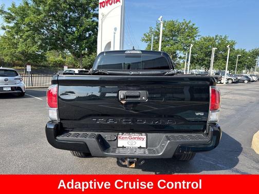 2020 Toyota Tacoma TRD Sport