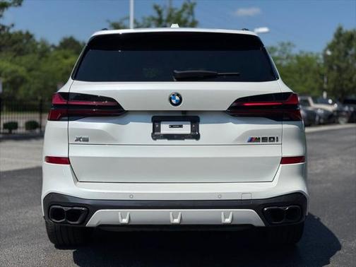 2024 BMW X5 M60i