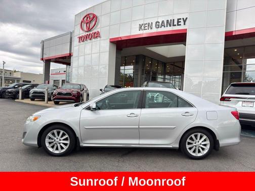 Classic Silver Metallic 2013 Toyota Camry XLE