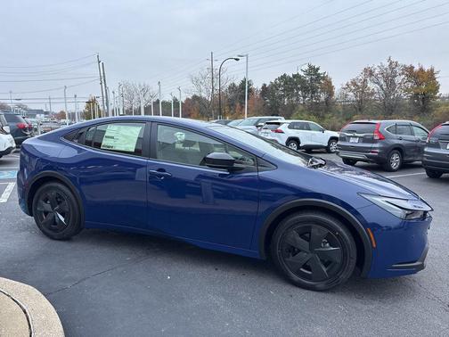 2026 Toyota Prius LE