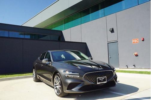 2026 Genesis G70 2.5T Standard