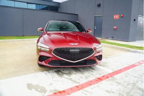 2025 Genesis G70 2.5T