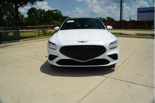 2025 Genesis G70 2.5T