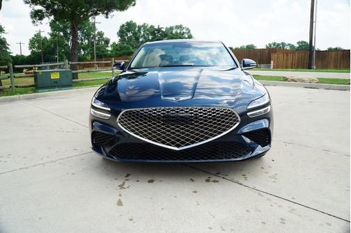 2025 Genesis G70 2.5T
