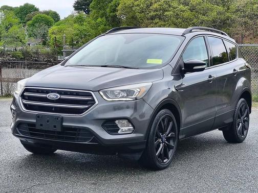 Magnetic 2017 Ford Escape Titanium