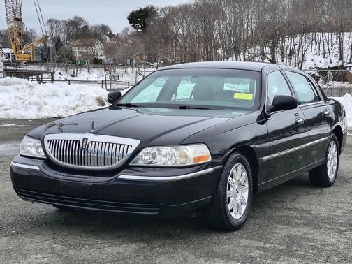 2009 Lincoln Town Car Signature