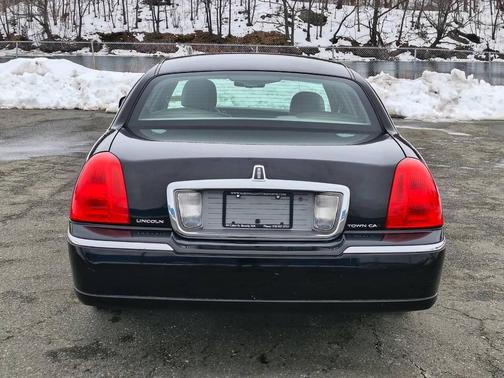 2009 Lincoln Town Car Signature