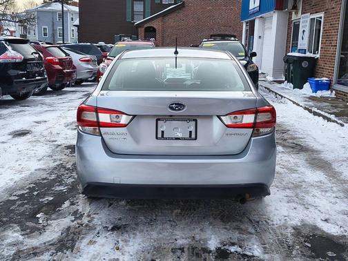 2018 Subaru Impreza 2.0i