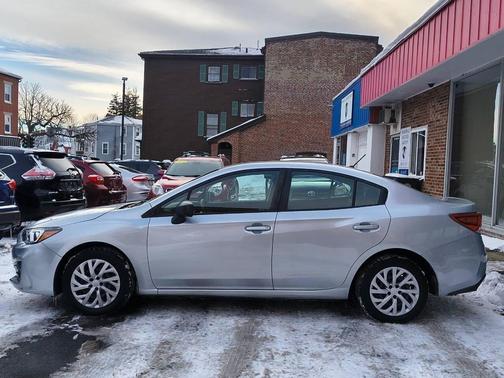 2018 Subaru Impreza 2.0i