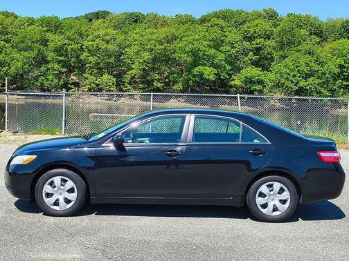 Black 2009 Toyota Camry LE