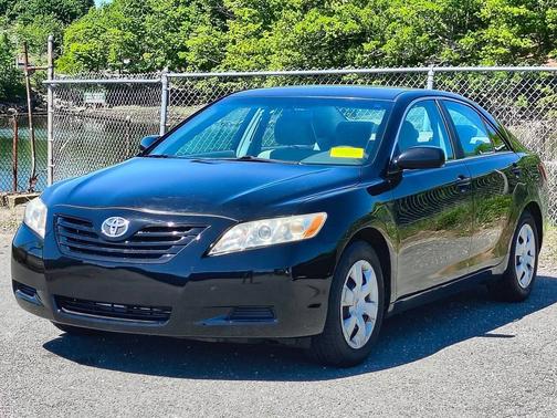 Black 2009 Toyota Camry LE