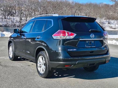 2016 Nissan Rogue SV