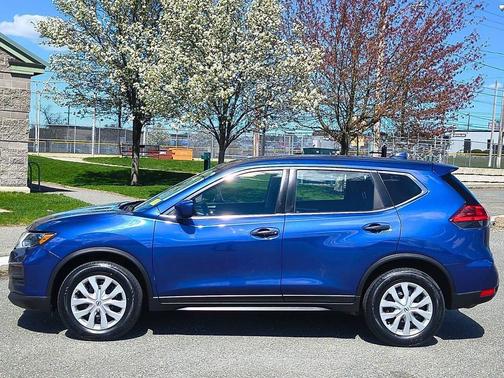 Caspian Blue 2017 Nissan Rogue S