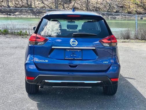 Caspian Blue 2017 Nissan Rogue S