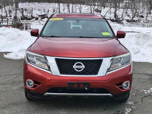 2015 Nissan Pathfinder SL