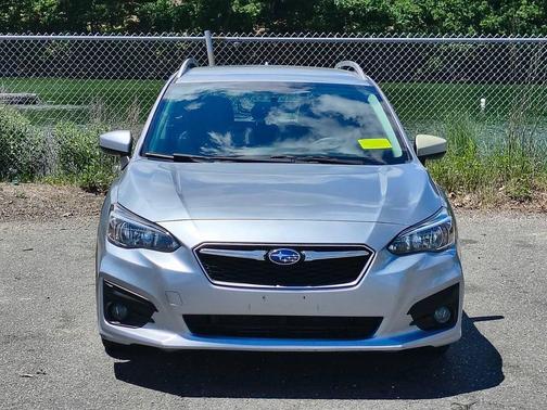 Ice Silver Metallic 2019 Subaru Impreza 2.0i Premium