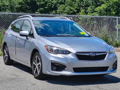 Ice Silver Metallic 2019 Subaru Impreza 2.0i Premium