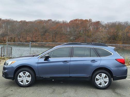 2016 Subaru Outback 2.5i