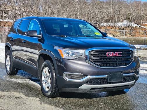 2017 GMC Acadia SLE-1