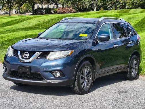 Arctic Blue Metallic 2016 Nissan Rogue SL