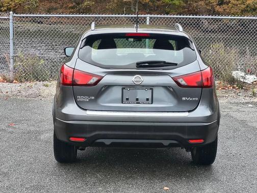 2018 Nissan Rogue Sport SV