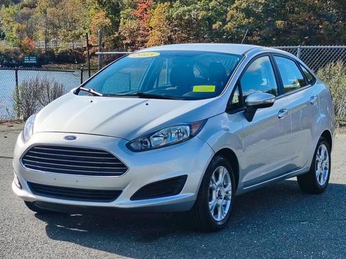 2015 Ford Fiesta SE