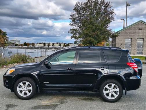 2010 Toyota RAV4 Limited