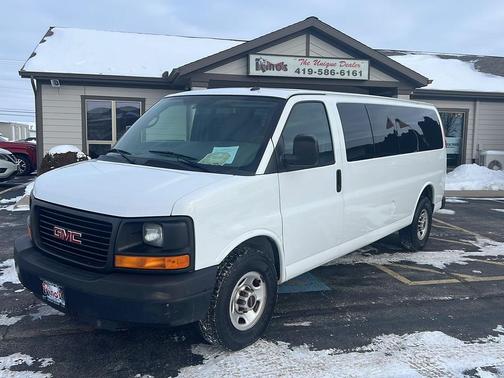 2015 GMC Savana 3500 LS