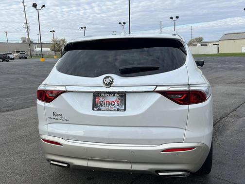 2022 Buick Enclave FWD Essence