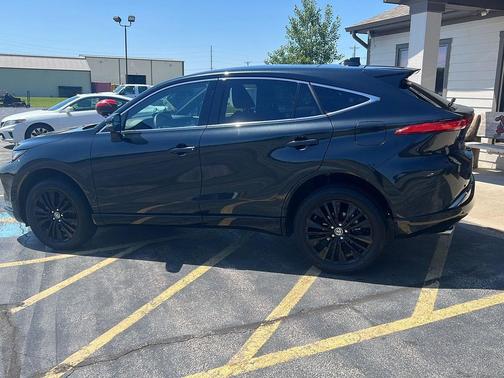 Celestial Black 2024 Toyota Venza Nightshade Edition