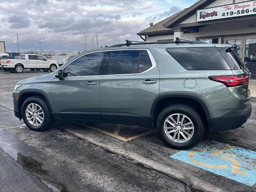 2022 Chevrolet Traverse LT Cloth