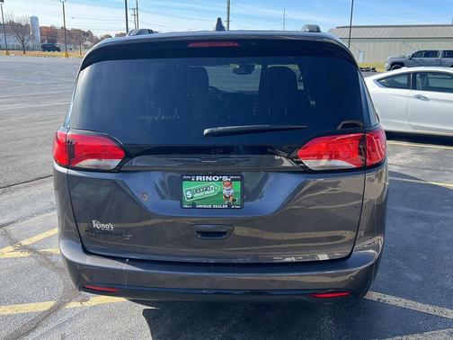 2020 Chrysler Pacifica Touring-L Plus