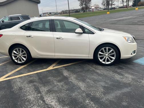 2013 Buick Verano Leather