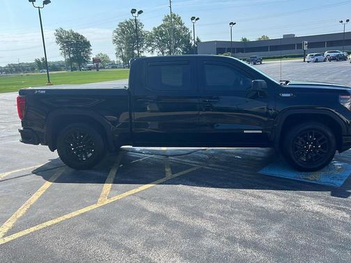Onyx Black 2023 GMC Sierra 1500 Elevation