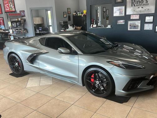 2022 Chevrolet Corvette Stingray w/1LT