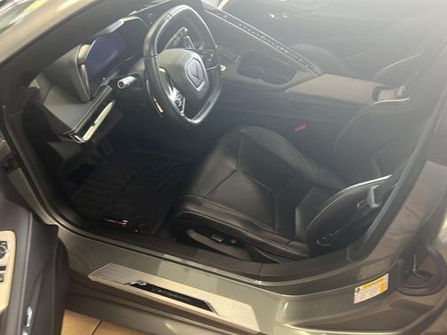 2022 Chevrolet Corvette Stingray w/1LT