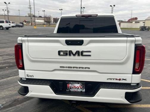 2022 GMC Sierra 1500 AT4X