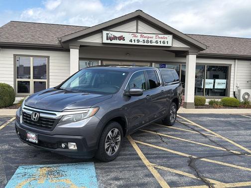Modern Steel Metallic 2019 Honda Ridgeline RTL