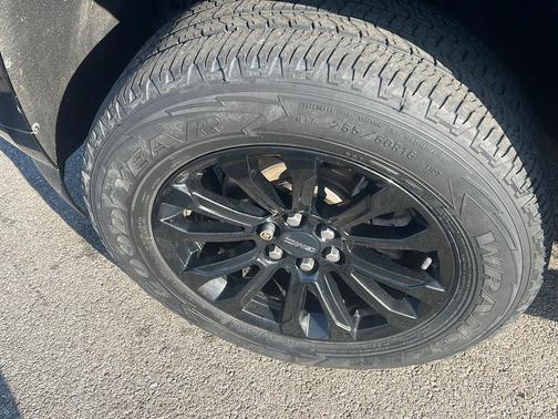 Onyx Black 2021 GMC Canyon Elevation Standard