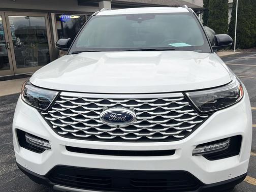 2023 Ford Explorer Platinum