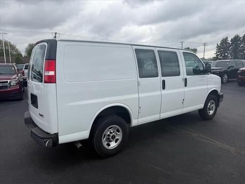 2022 GMC Savana 2500 Work Van
