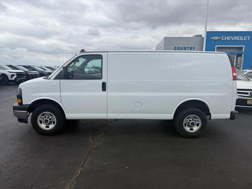 2022 GMC Savana 2500 Work Van
